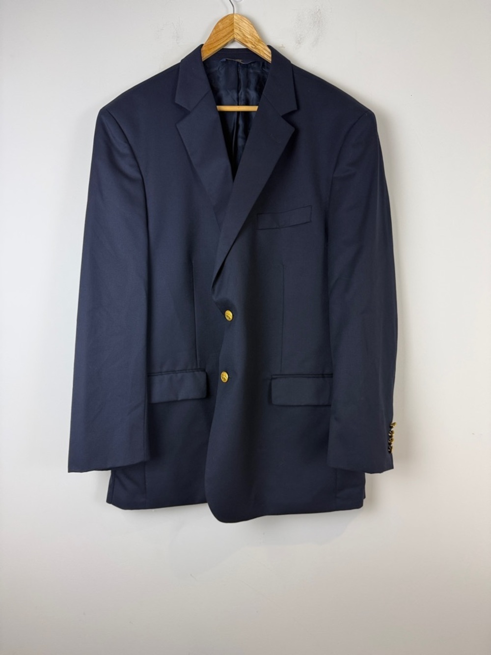 Brooks Brothers "346" Madison Fit Navy Wool Blazer with Gold Buttons Size 42